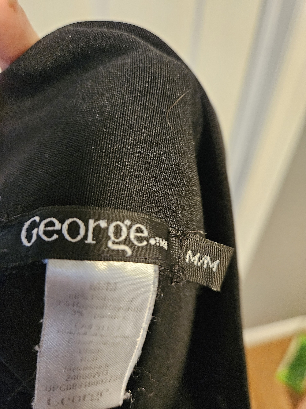 George Men’s Black Crewneck Sweater - Slim Crew